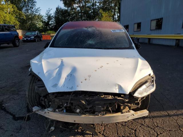 7SAXCDE5XPF381081 - 2023 TESLA MODEL X Blanc photo 5