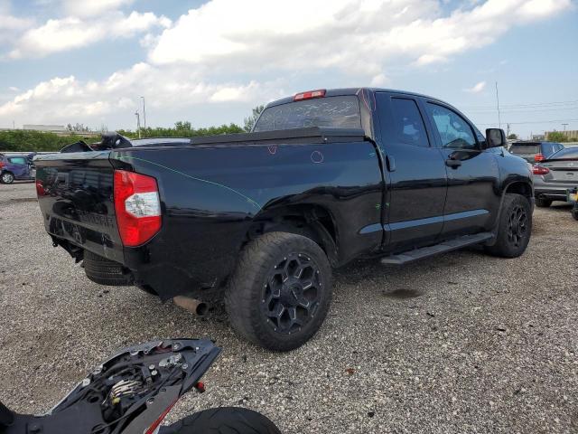 5TFRM5F15JX130082 - 2018 TOYOTA TUNDRA DOUBLE CAB SR/SR5 BLACK photo 3