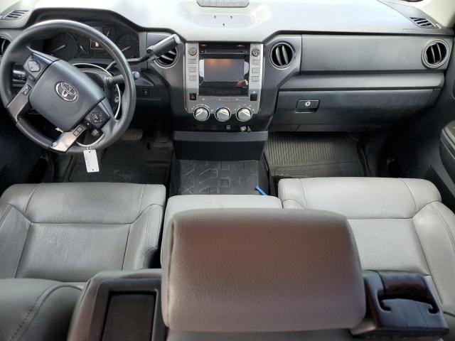 5TFRM5F15JX130082 - 2018 TOYOTA TUNDRA DOUBLE CAB SR/SR5 BLACK photo 8