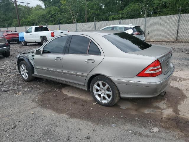 WDBRF92H17F877390 - 2007 MERCEDES-BENZ C 280 4MATIC SILVER photo 2