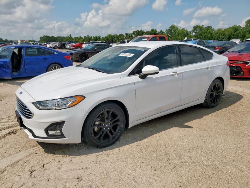 2019 FORD FUSION SE, null