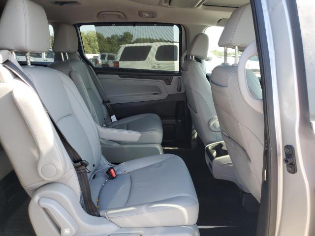 5FNRL6H84RB052449 - 2024 HONDA ODYSSEY TOURING 银色 照片 11