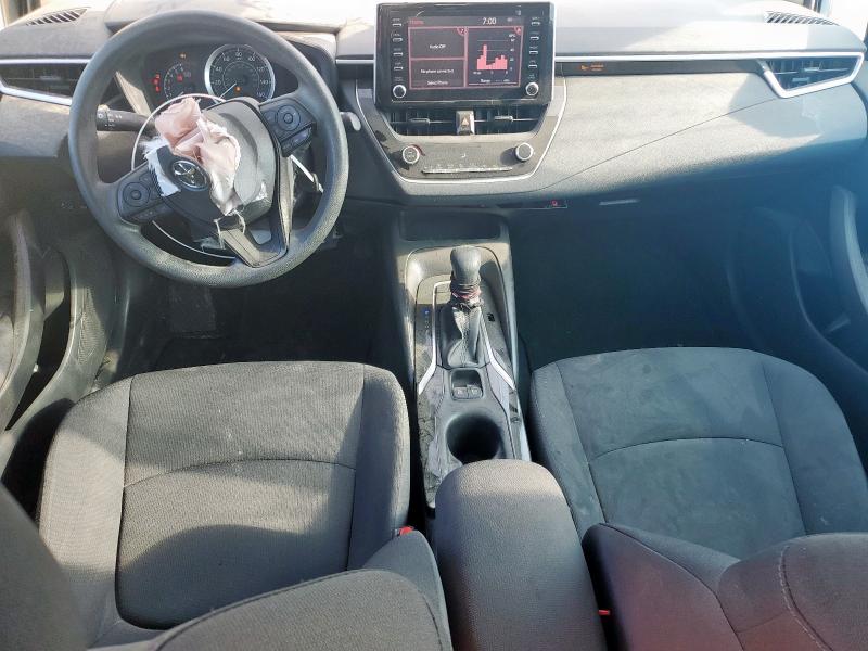 JTDEPRAE1LJ064868 - 2020 TOYOTA COROLLA LE შავი ფოტო 8