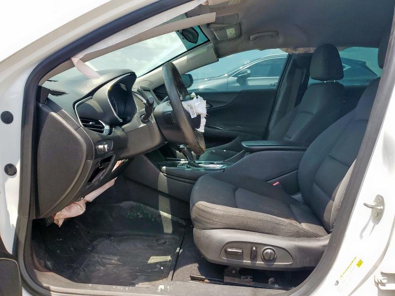 1G1ZE5ST9HF112343 - 2017 CHEVROLET MALIBU LT WHITE photo 7