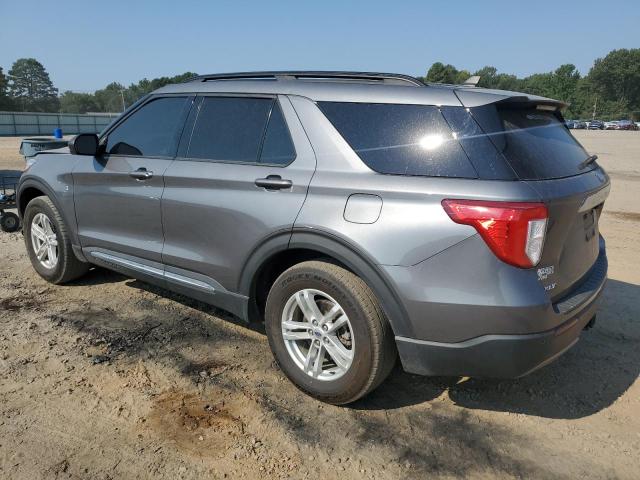 1FMSK7DH6NGA97839 - 2022 FORD EXPLORER XLT ნაცრისფერი ფოტო 2