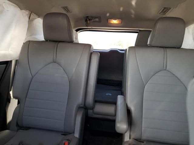 5TDHZRAH9MS056359 - 2021 TOYOTA HIGHLANDER XLE წითელი ფოტო 10