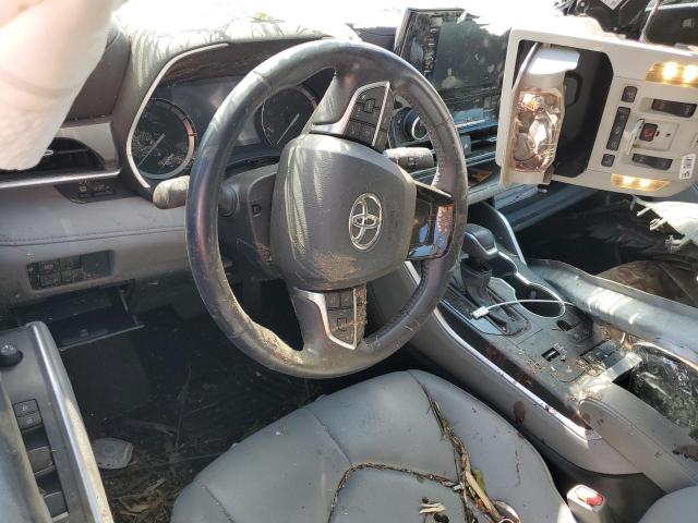 5TDHZRAH9MS056359 - 2021 TOYOTA HIGHLANDER XLE წითელი ფოტო 8