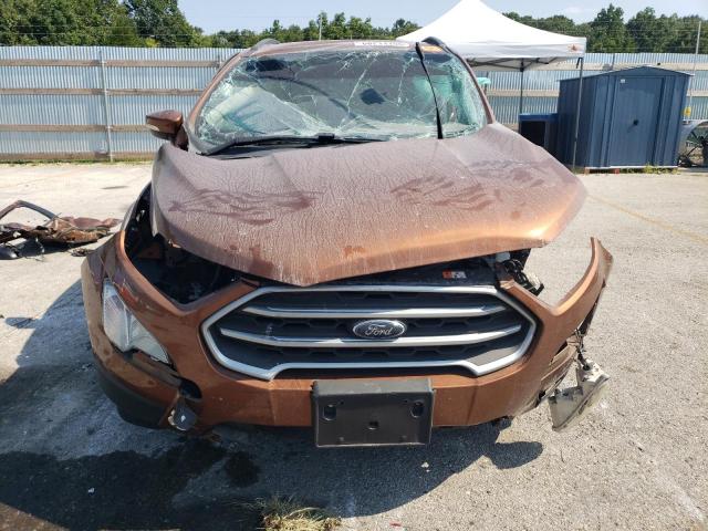 MAJ3P1TE5JC211061 - 2018 FORD ECOSPORT SE Orange Foto 5