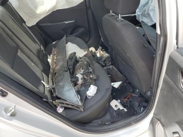 3KPC24A36KE080812 - 2019 HYUNDAI ACCENT SE SILVER photo 12