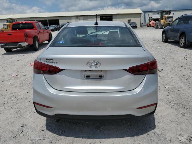 3KPC24A36KE080812 - 2019 HYUNDAI ACCENT SE SILVER photo 6