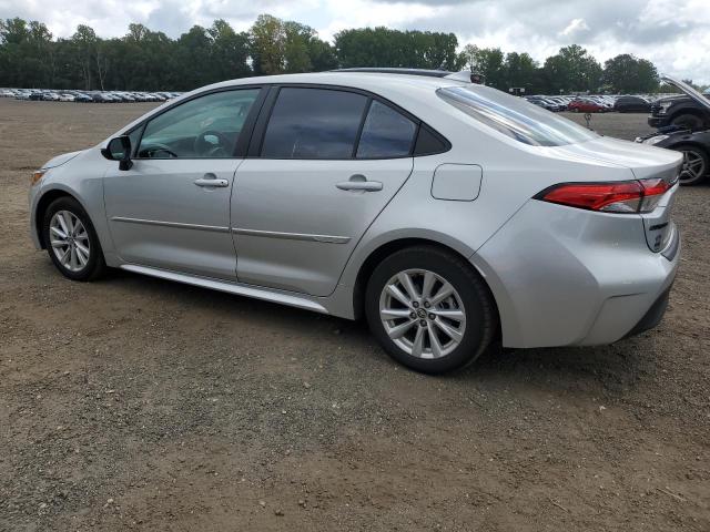 5YFB4MDE9RP173349 - 2024 TOYOTA COROLLA LE SILVER photo 2