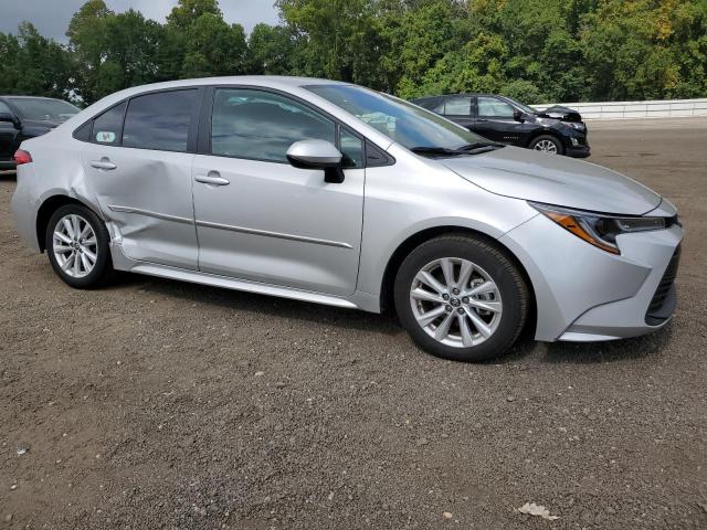 5YFB4MDE9RP173349 - 2024 TOYOTA COROLLA LE SILVER photo 4
