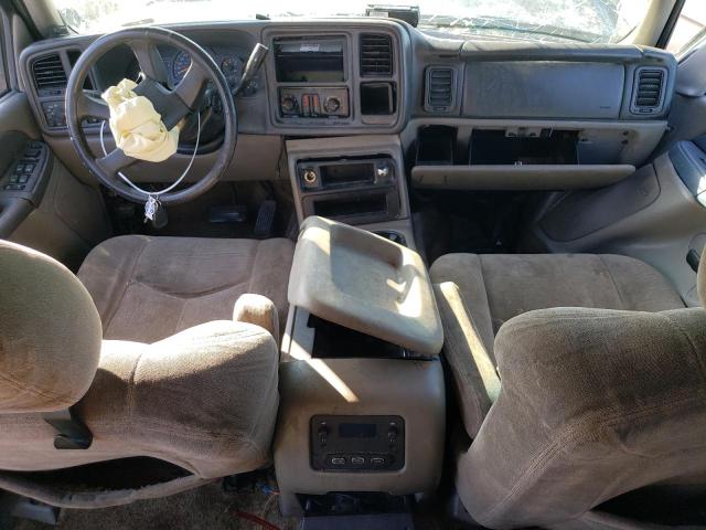 1GNEC16Z13J133476 - 2003 CHEVROLET SUBURBAN C1500 GREEN photo 8