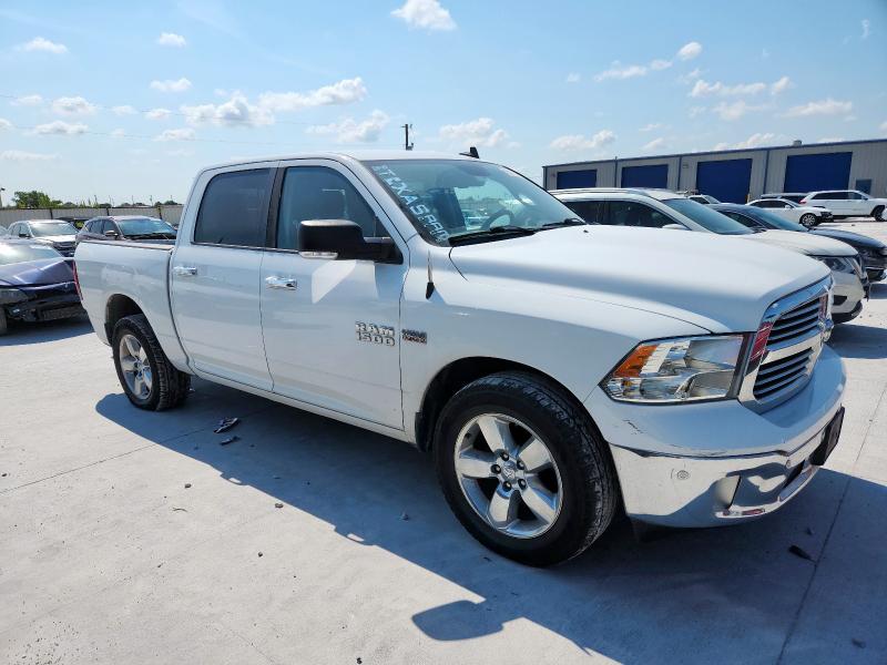 3C6RR6LT3GG388196 - 2016 RAM 1500 SLT WHITE photo 4