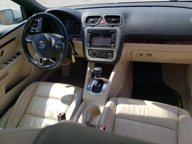 WVWFA7AH4AV014752 - 2010 VOLKSWAGEN EOS LUX 白色 照片 8
