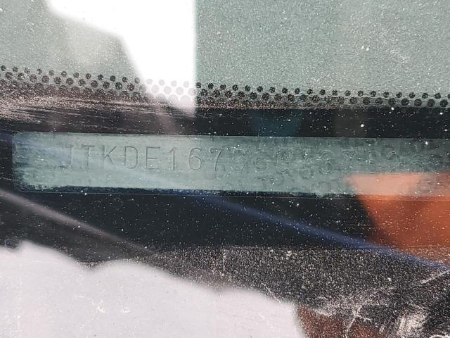 JTKDE167360137626 - 2006 TOYOTA SCION TC BLUE photo 13