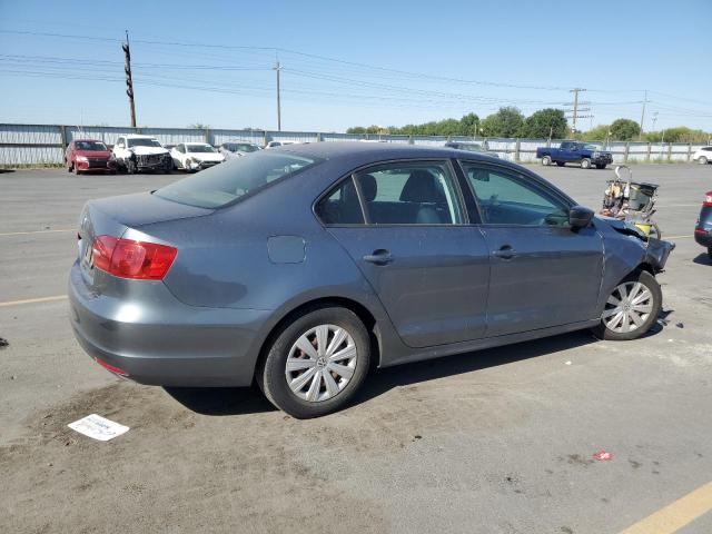 3VW2K7AJ4DM379488 - 2013 VOLKSWAGEN JETTA BASE 灰色 照片 3