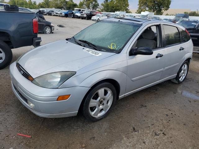 3FAFP37Z24R102715 - 2004 FORD FOCUS ZX5 SILVER photo 1