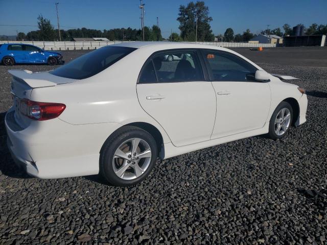 2T1BU4EE4BC593671 - 2011 TOYOTA COROLLA BASE Blanc photo 3
