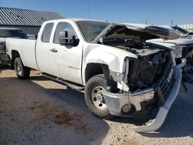 1GTHC79K19E115455 - 2009 GMC SIERRA C3500 WHITE photo 4