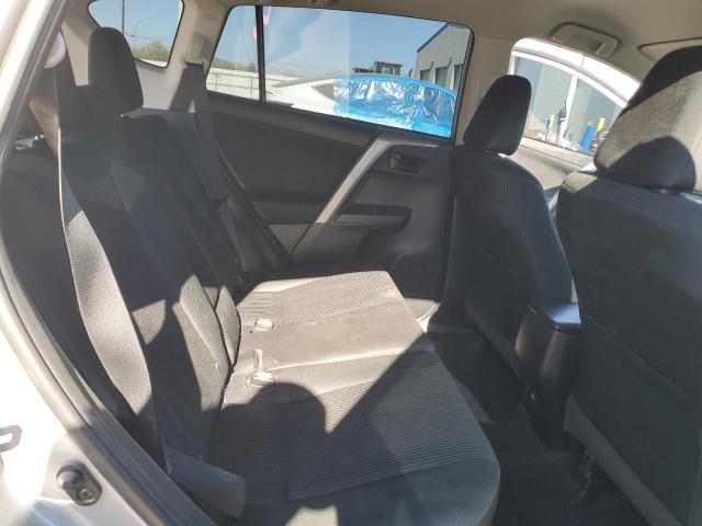 2T3ZFREV2HW398950 - 2017 TOYOTA RAV4 LE SILVER photo 11