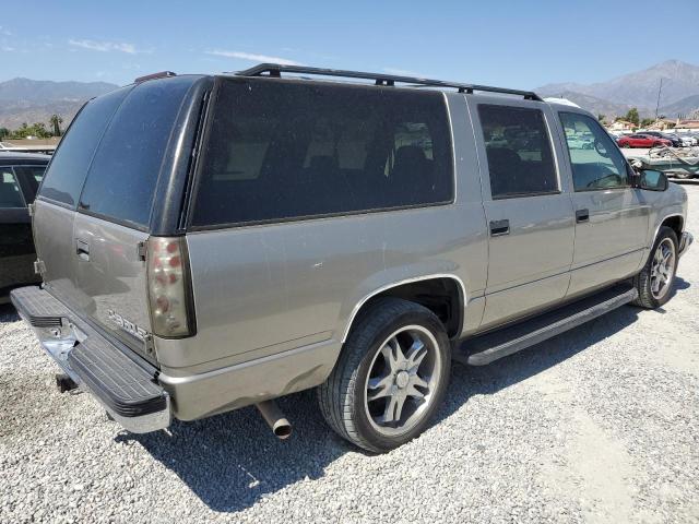 3GNEC16R3XG236700 - 1999 CHEVROLET SUBURBAN C1500 TAN photo 3