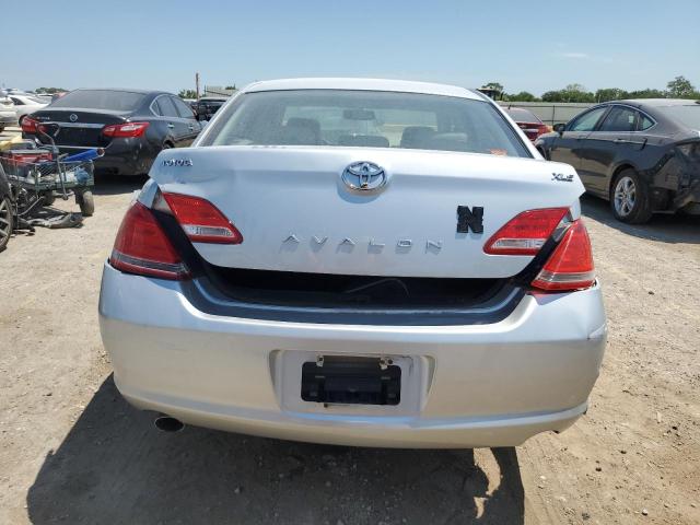 4T1BK36B27U234877 - 2007 TOYOTA AVALON XL 银色 照片 6