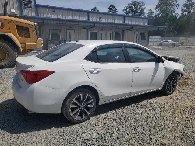 5YFBURHE1HP615143 - 2017 TOYOTA COROLLA 2D L WHITE photo 3