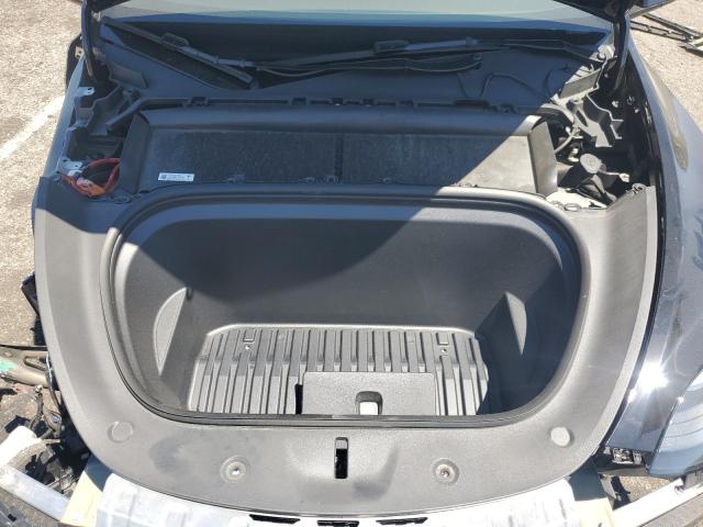 7SAYGDED0RF124191 - 2024 TESLA MODEL Y Schwarz Foto 12