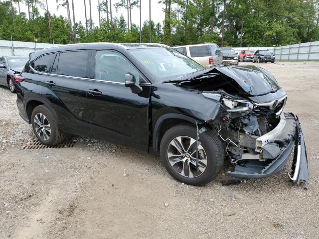 5TDGZRAH9LS501743 - 2020 TOYOTA HIGHLANDER XLE BLACK photo 4