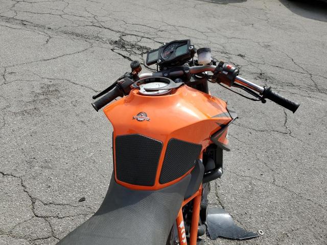 VBKV39407GM937179 - 2016 KTM 1290 SUPER DUKE R ORANGE photo 5