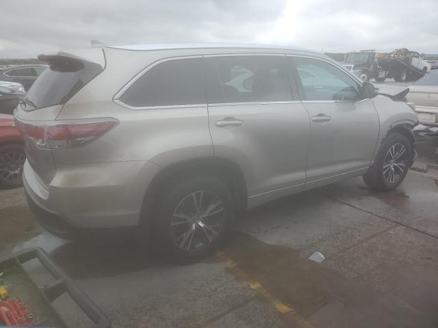 5TDJKRFHXGS503669 - 2016 TOYOTA HIGHLANDER XLE TAN photo 3