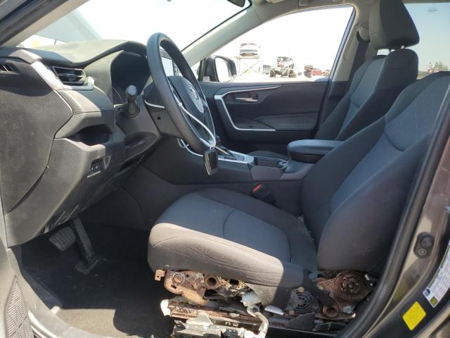 2T3W1RFV9MC138475 - 2021 TOYOTA RAV4 XLE CHARCOAL photo 7