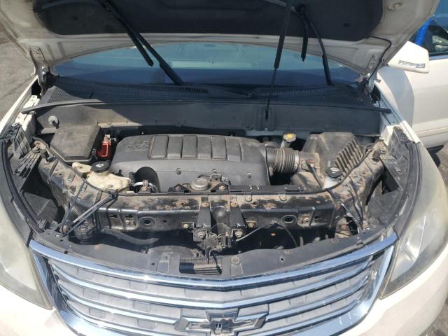 1GNKVJKD9DJ151880 - 2013 CHEVROLET TRAVERSE LT WHITE photo 12