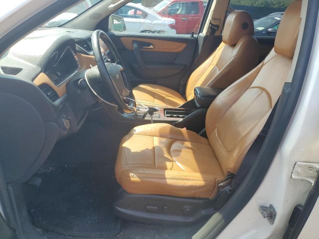 1GNKVJKD9DJ151880 - 2013 CHEVROLET TRAVERSE LT WHITE photo 7