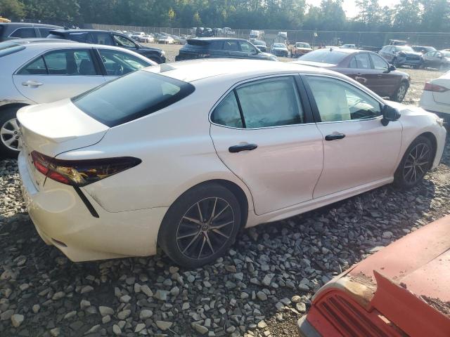 4T1G11AK6PU728857 - 2023 TOYOTA CAMRY SE NIGHT SHADE WHITE photo 3