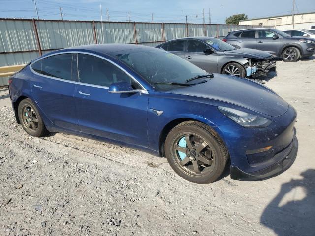 5YJ3E1EA7KF299206 - 2019 TESLA MODEL 3 BLUE photo 4