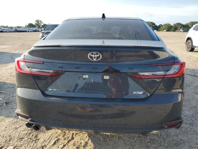 4T1DAACK2SU566010 - 2025 TOYOTA CAMRY XSE 石墨色 照片 6