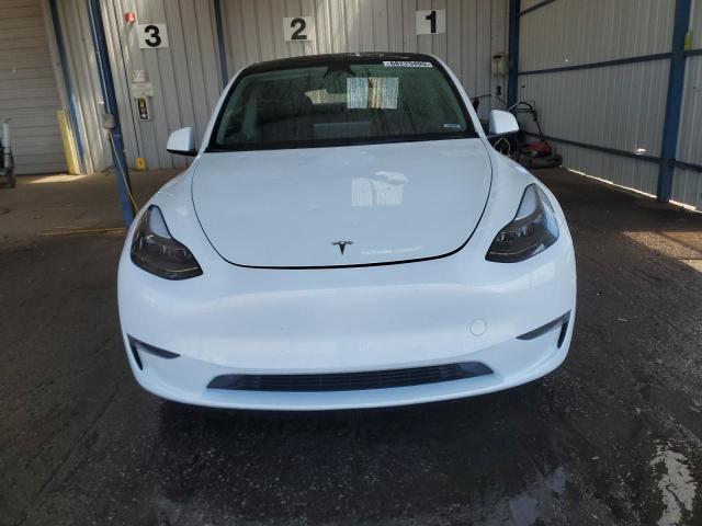 7SAYGDEE1PF781748 - 2023 TESLA MODEL Y WHITE photo 5