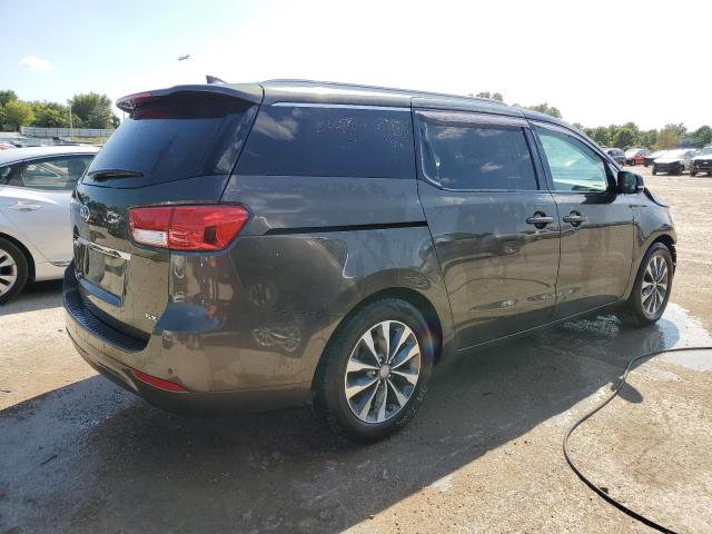 KNDMC5C17G6148163 - 2016 KIA SEDONA EX GRAY photo 3