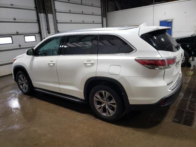 5TDJKRFH1FS177064 - 2015 TOYOTA HIGHLANDER XLE WHITE photo 2