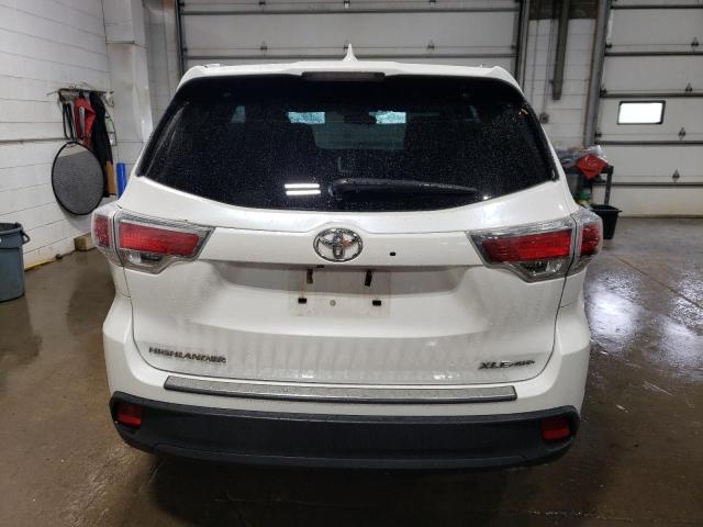 5TDJKRFH1FS177064 - 2015 TOYOTA HIGHLANDER XLE WHITE photo 6