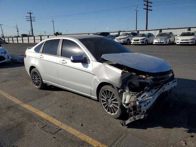 1FAHP3GNXAW193487 - 2010 FORD FOCUS SES 银色 照片 4