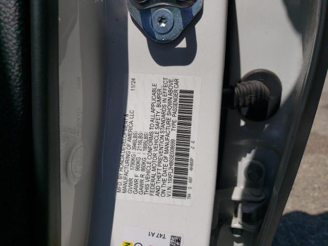 19XFL2H86SE008699 - 2025 HONDA CIVIC SPORT WHITE photo 13