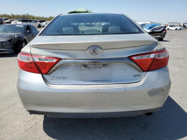 4T1BF1FK0FU476395 - 2015 TOYOTA CAMRY LE 银色 照片 6