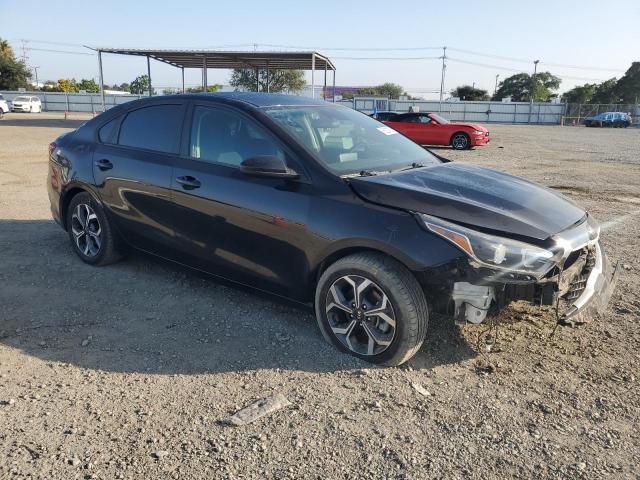 3KPF24AD0LE183585 - 2020 KIA FORTE FE BLACK photo 4