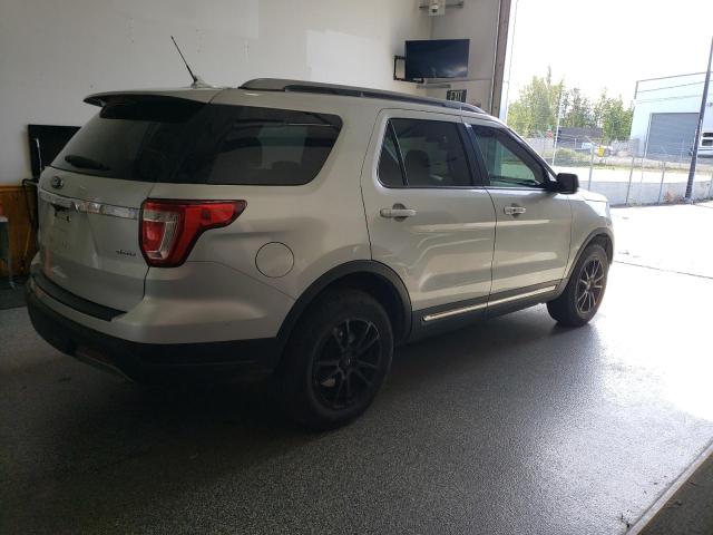 1FM5K8D86KGB26688 - 2019 FORD EXPLORER XLT SILVER photo 3