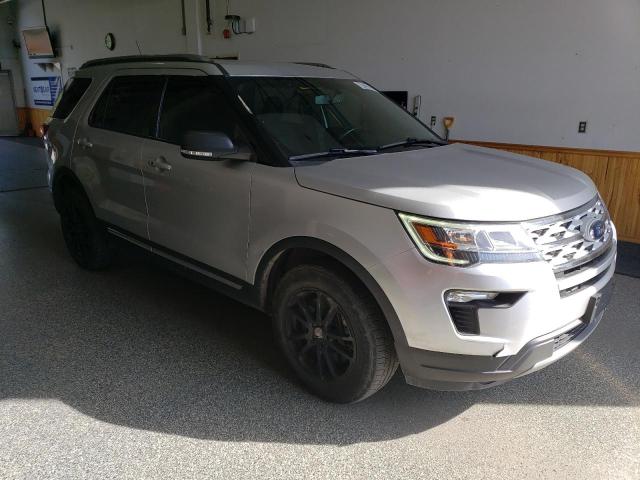 1FM5K8D86KGB26688 - 2019 FORD EXPLORER XLT SILVER photo 4