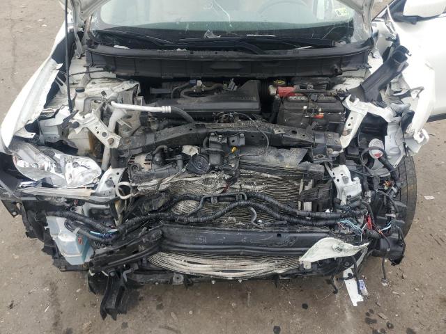 JN8AT2MV6HW006119 - 2017 NISSAN ROGUE S WHITE photo 12