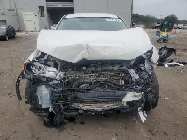 JN8AT2MV6HW006119 - 2017 NISSAN ROGUE S WHITE photo 5